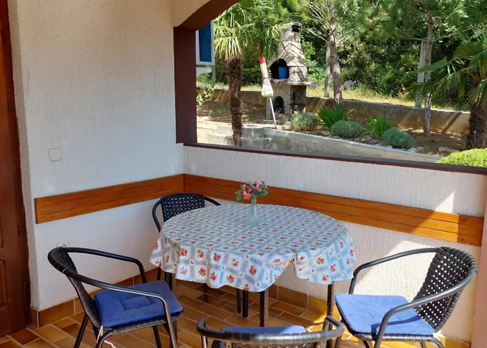 Delfin Apartamento Posedarje