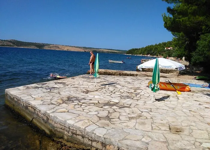 Delfin Apartamento Posedarje